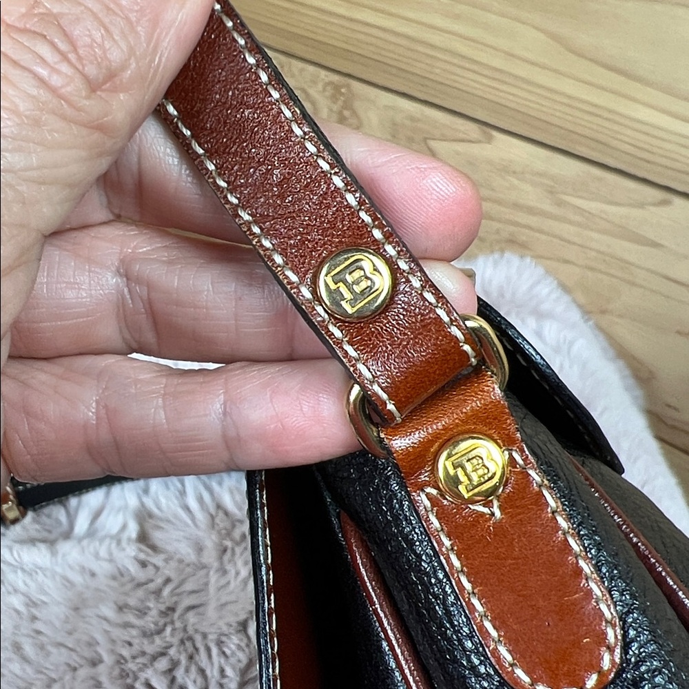 Vintage Bally Virage Two-Tone Leather Saddle Crossbody Bag - Made in Italy - Picture 10 of 12